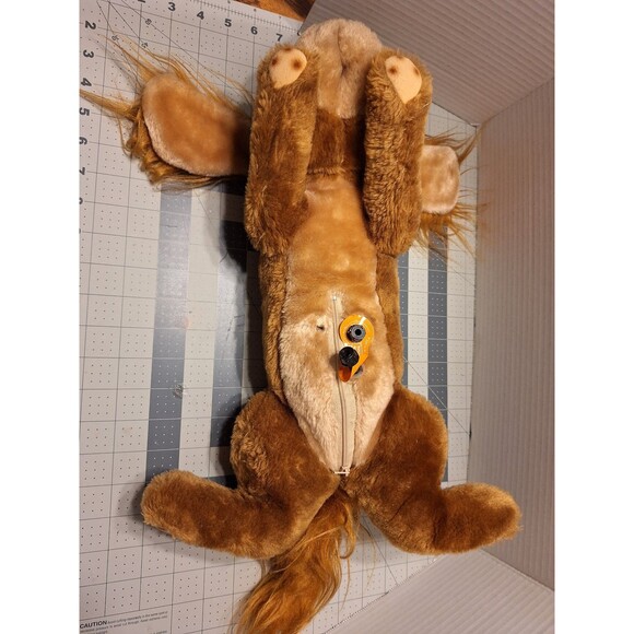 Radio Shack Cocker Spaniel Plush Stuffed Animal Toy Parts or Repair  not working - Picture 3 of 12